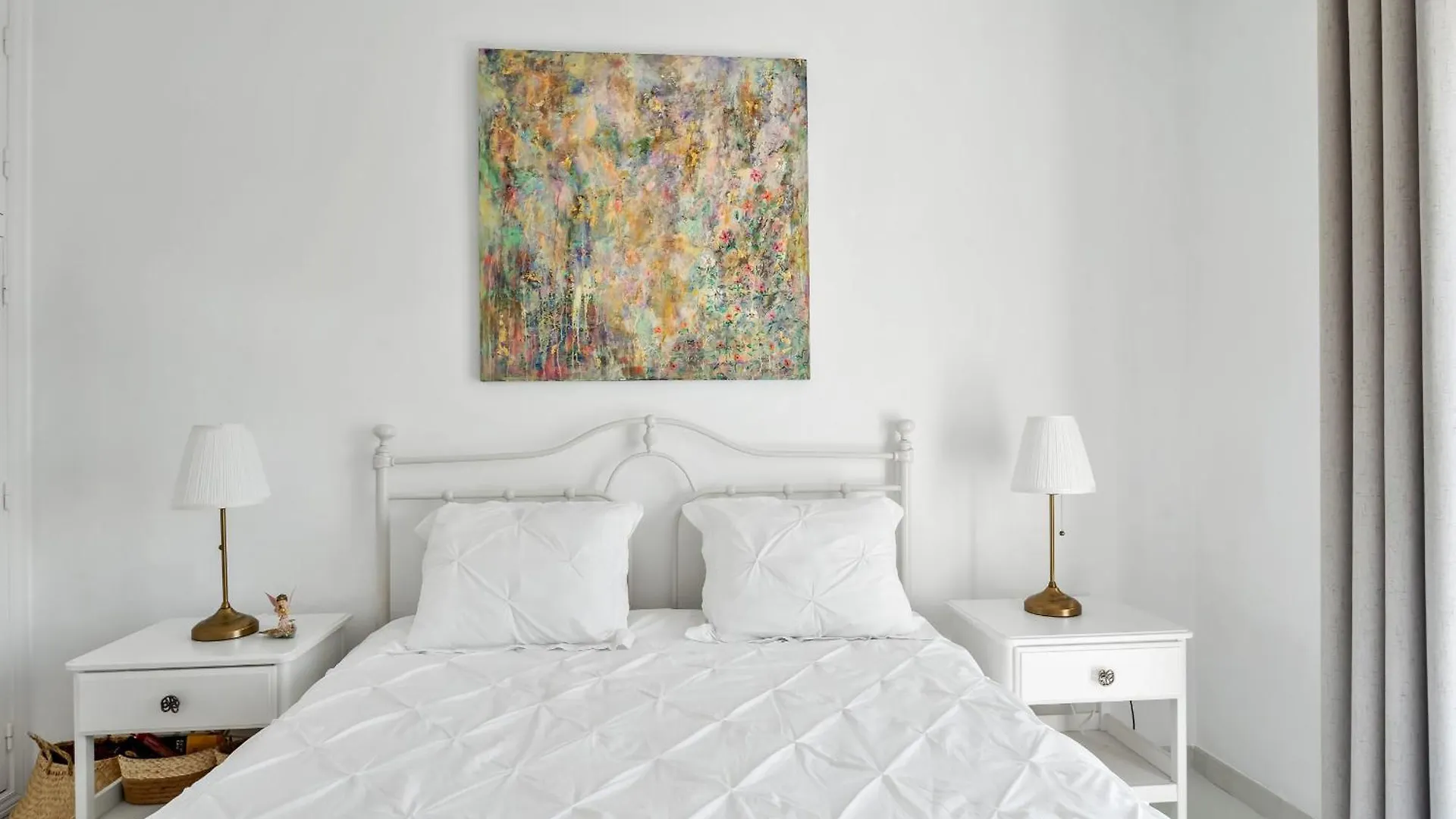 Vakantiehuis Chic Retreat With A Spacious Garden, Near Burriana Beach Nerja